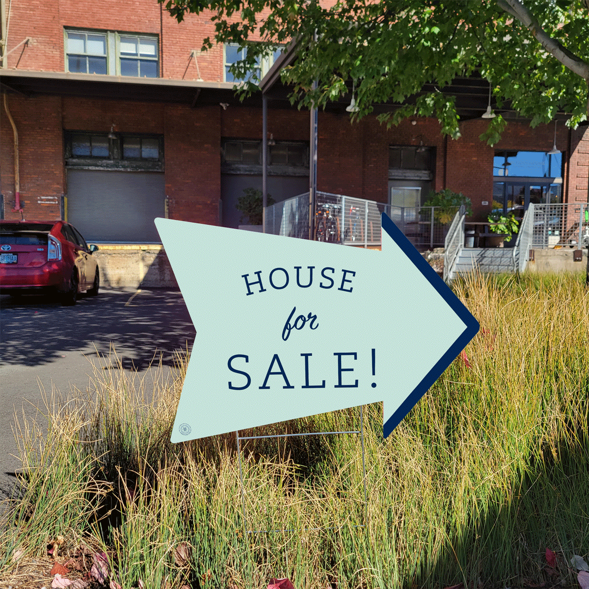 https://d1rpx785r4n4lk.cloudfront.net/images/products_gallery_images/For-Sale-Mint-Arrow-Yard-Sign-Mockup.png