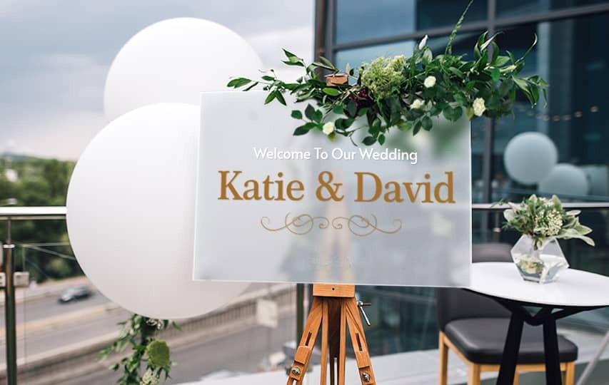 https://d1rpx785r4n4lk.cloudfront.net/images/products_gallery_images/frosted-acrylic-signs.jpg